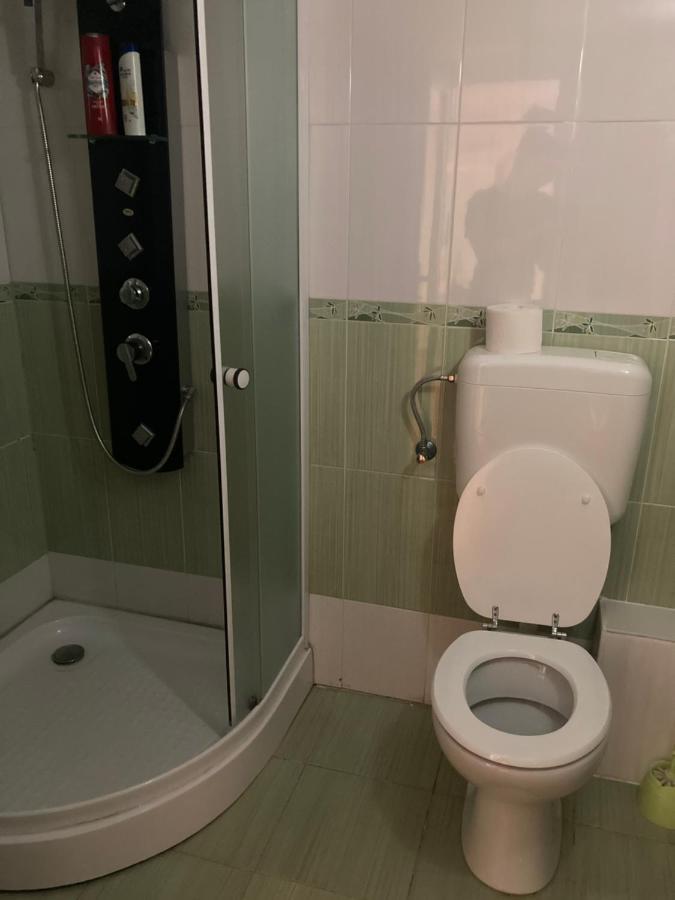 Ultracentral Apartment Near Moscovitz Palace Oradea Luaran gambar