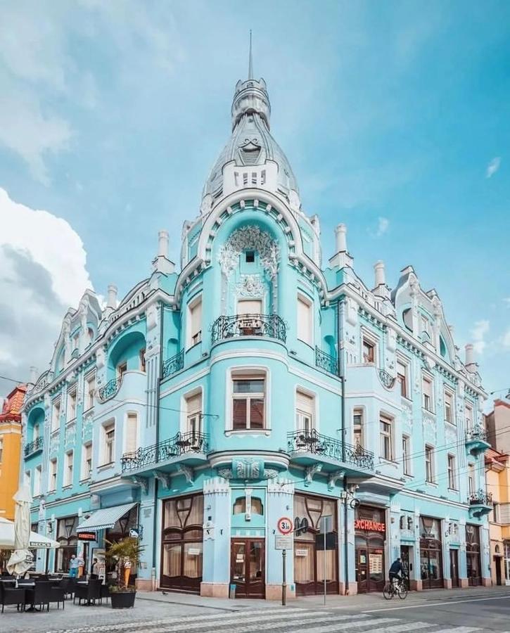 Ultracentral Apartment Near Moscovitz Palace Oradea Luaran gambar